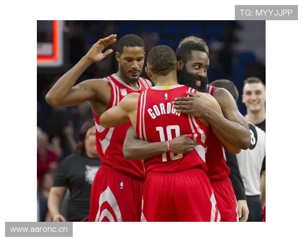 NBA赛季焦点对决深度解析球队战术变化与球星表现全景观察 - 副本 - 副本